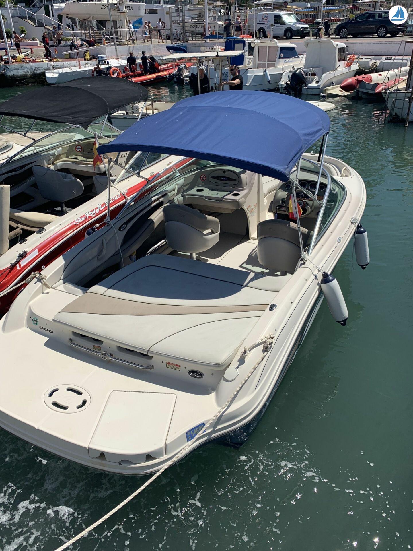 Foto Sea Ray Select 200 2