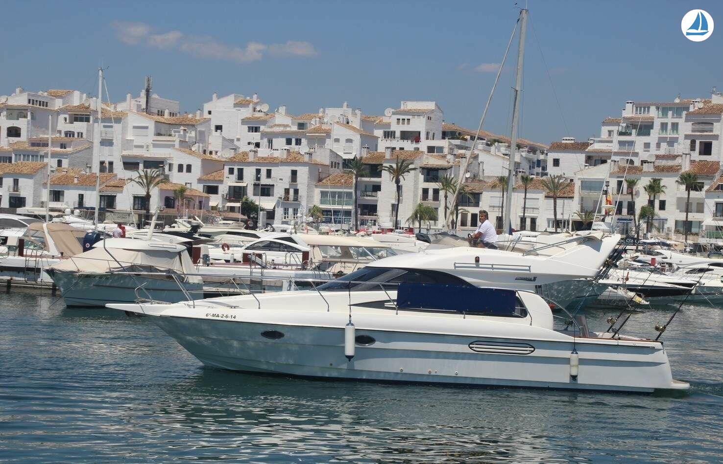 Foto Featon Astondoa AS 36 Fisher 2