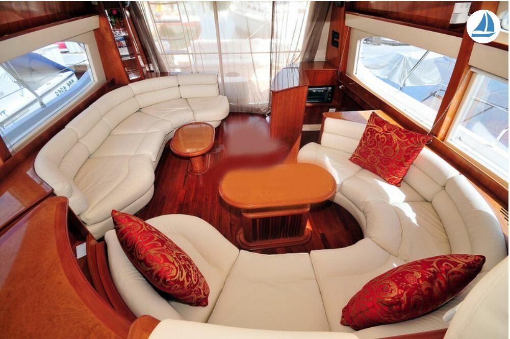 Foto Azimut 58 5
