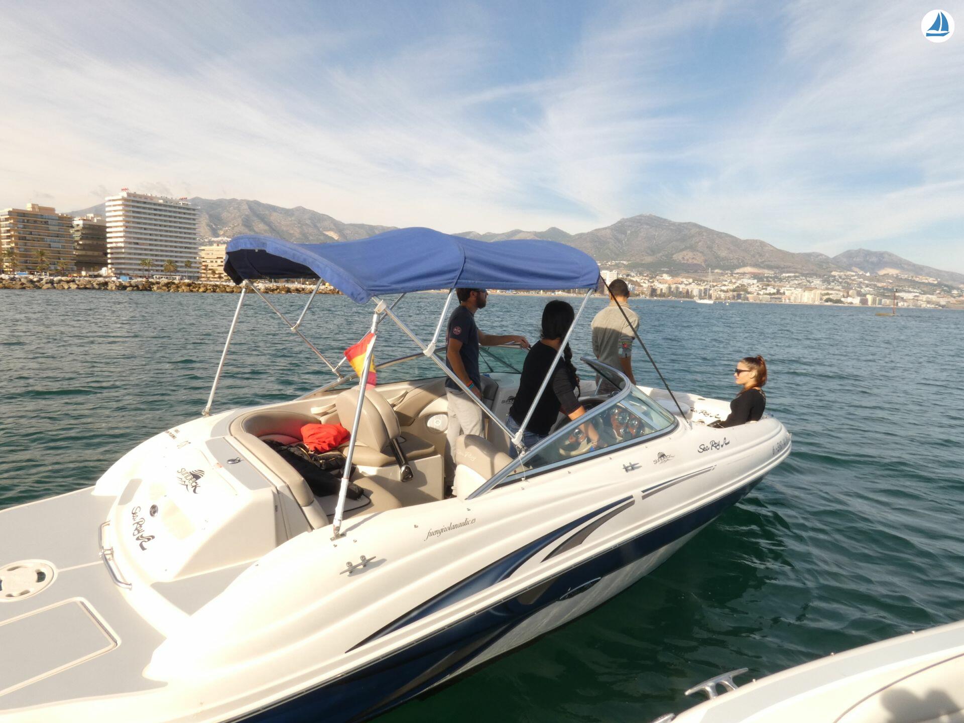 Foto Sea Ray 200 Sundeck 4