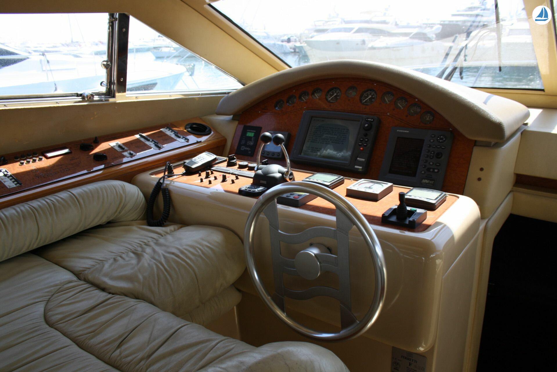 Foto Ferretti 430 6