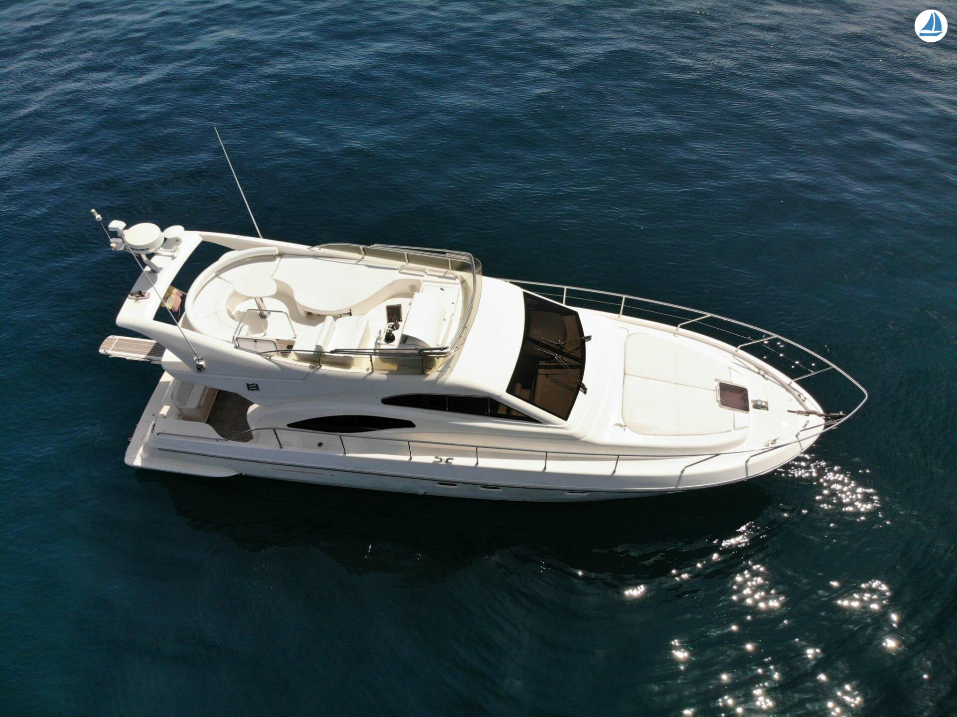 Foto Ferretti 430 10