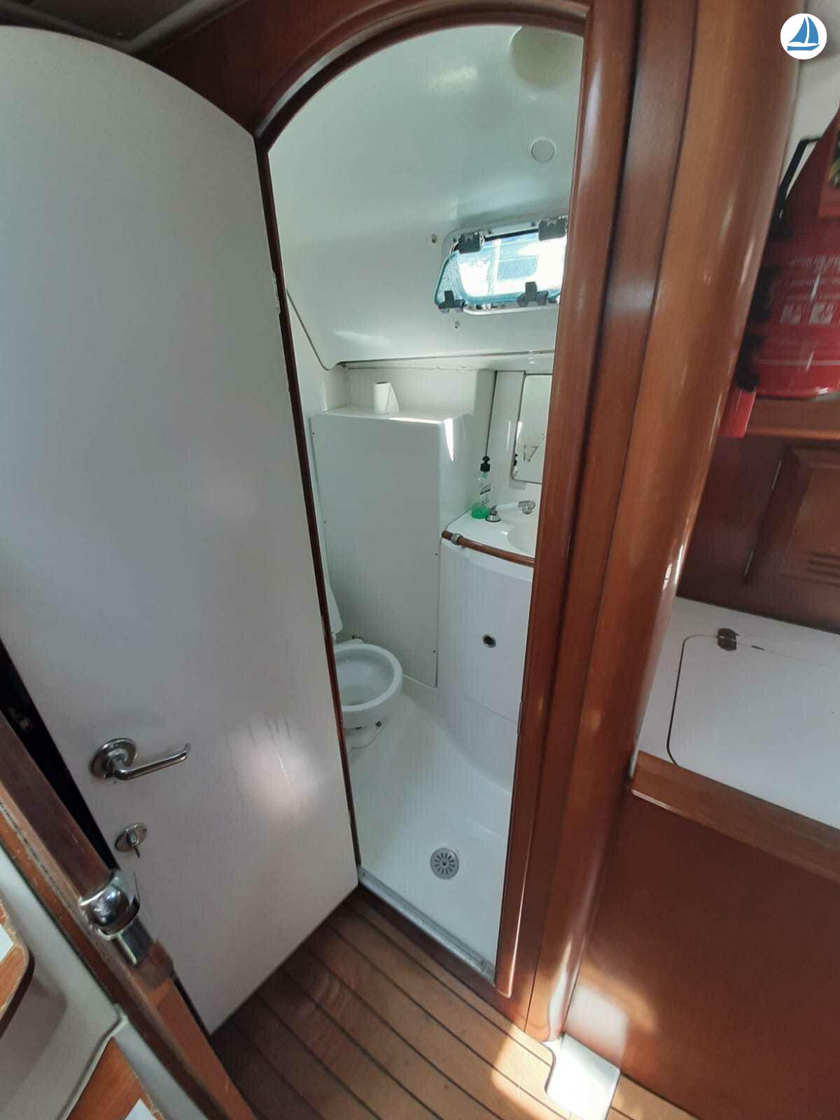 Foto Beneteau OCEANIS 411 7