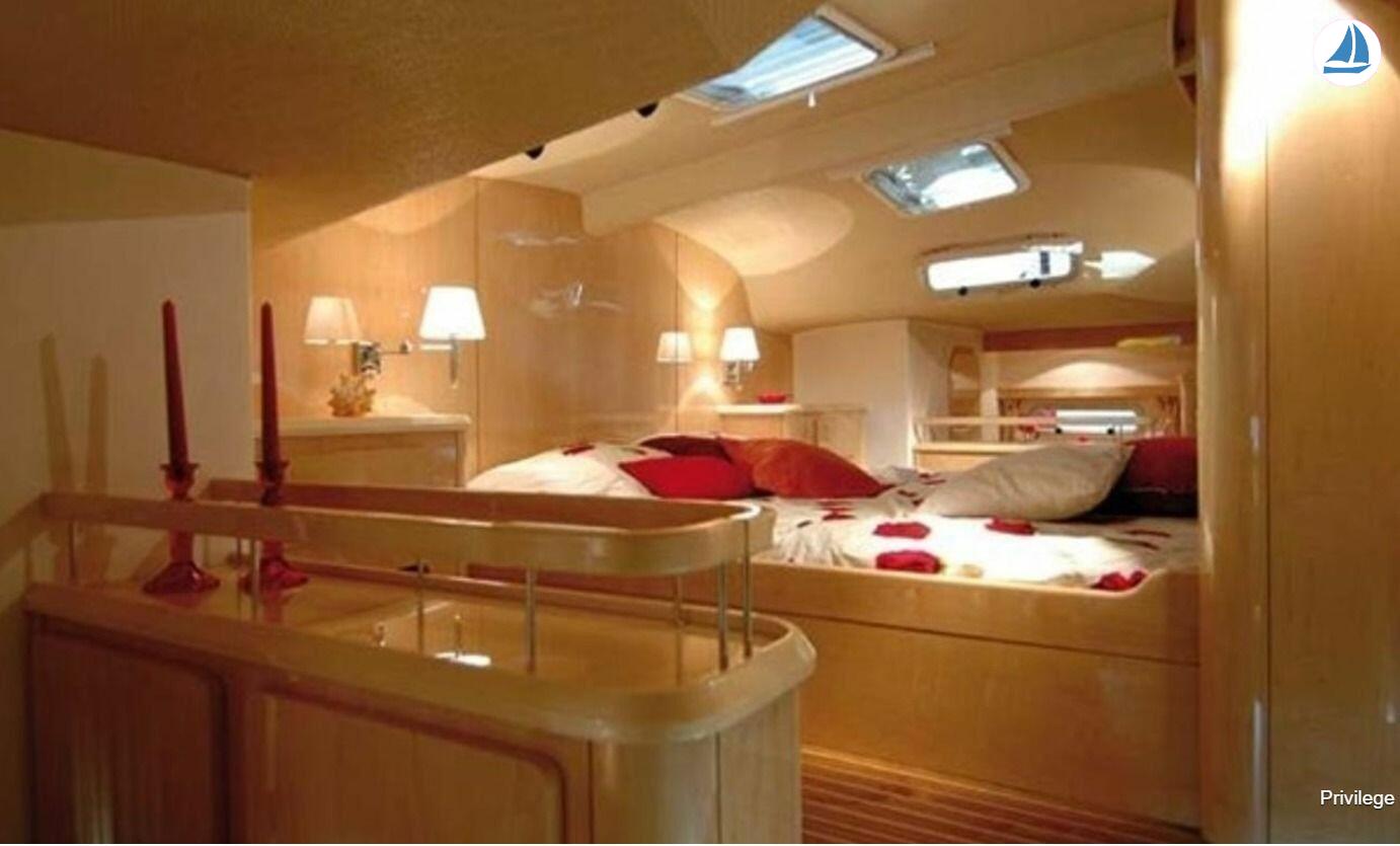 Foto Alliaura Marine Privilège 49 4