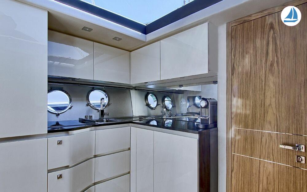 Foto SESSA MARINE Fly 54 3