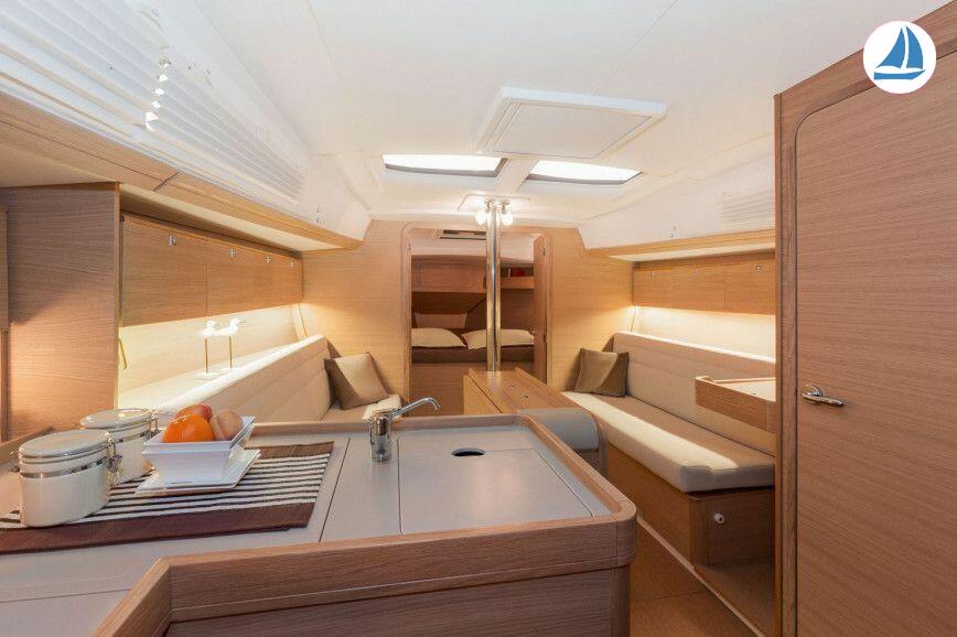 Foto Dufour 360 Grand Large 8