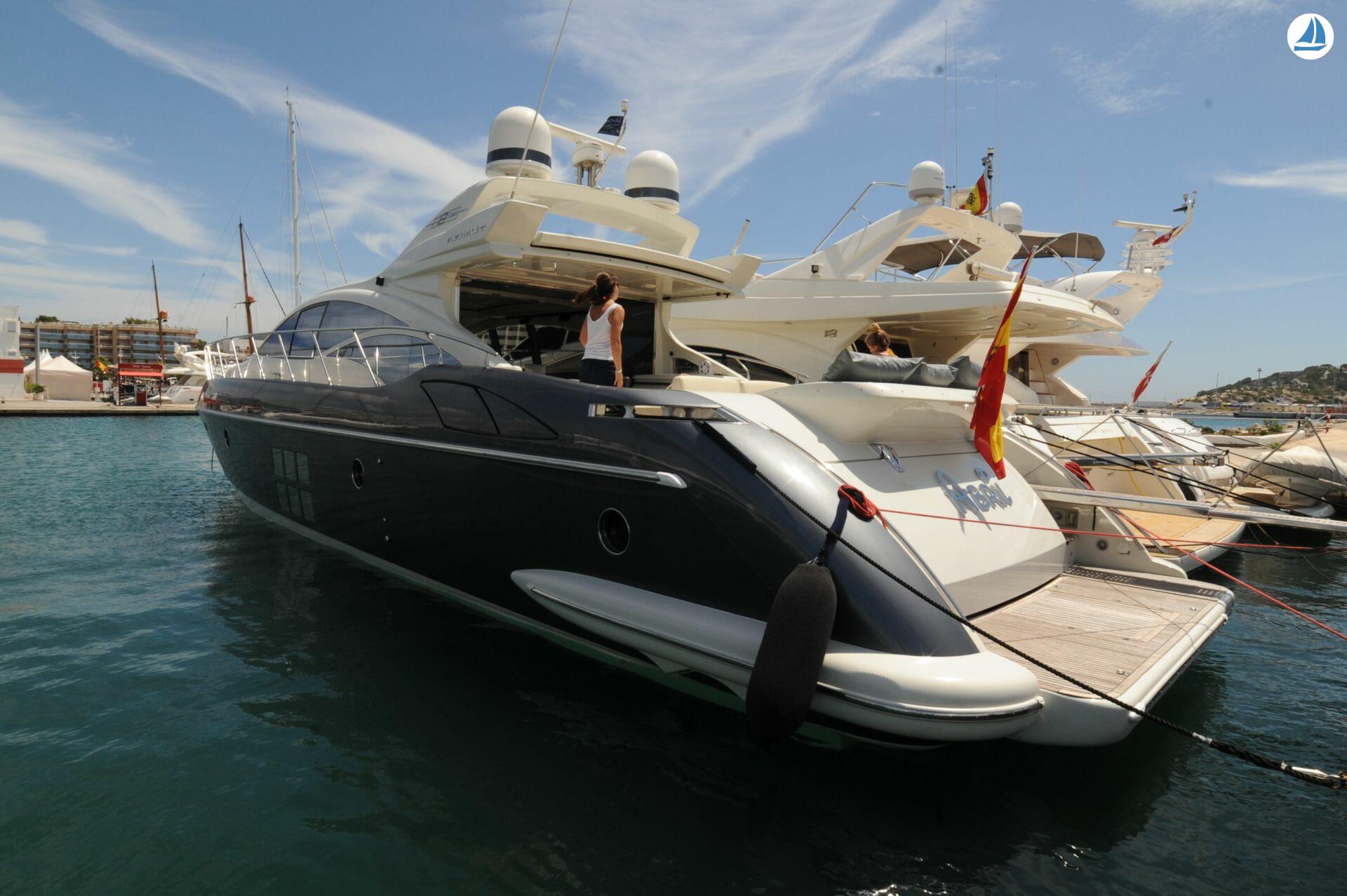 Foto Azimut 68s 35