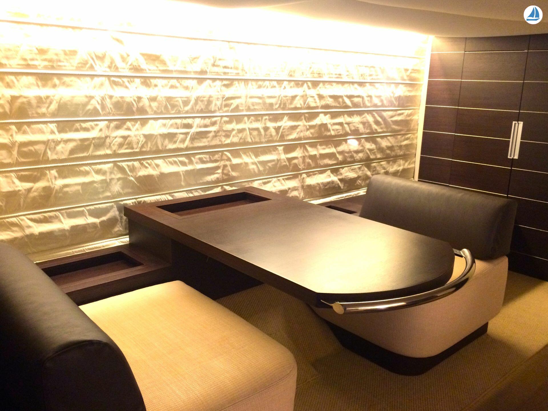 Foto Azimut 68s 42