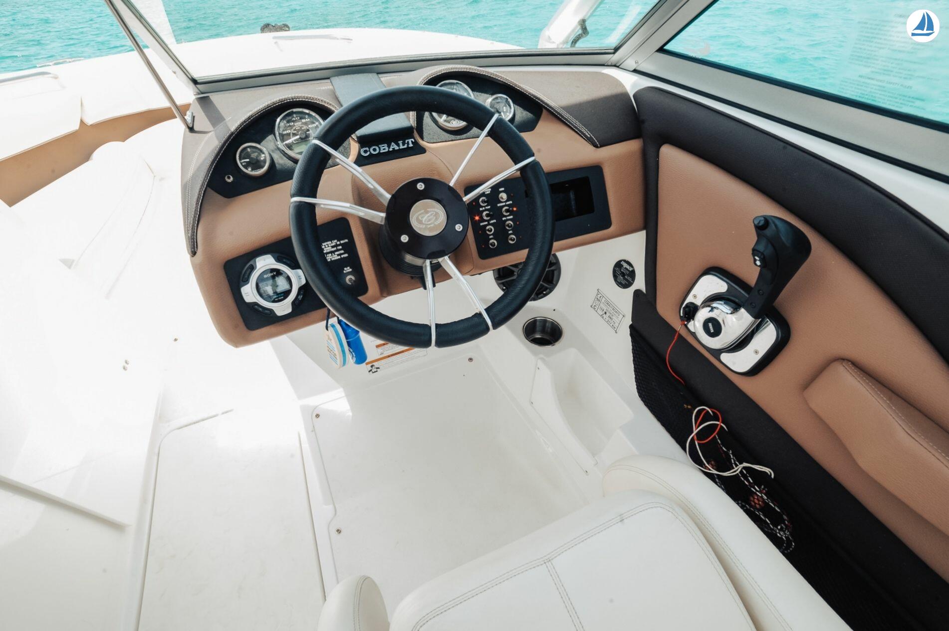 Foto Cobalt 220 WSS 6