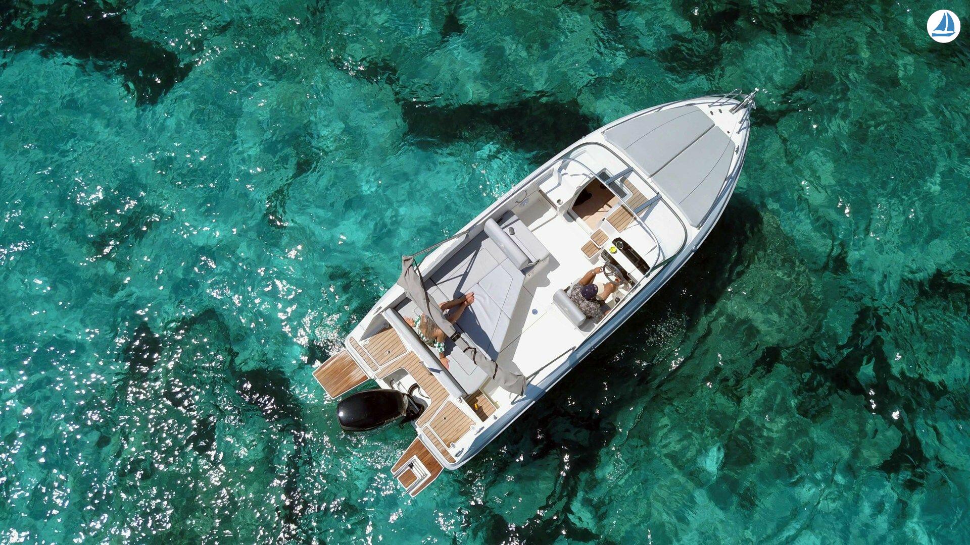 Foto PACIFIC CRAFT 700 DAY CRUISER 6