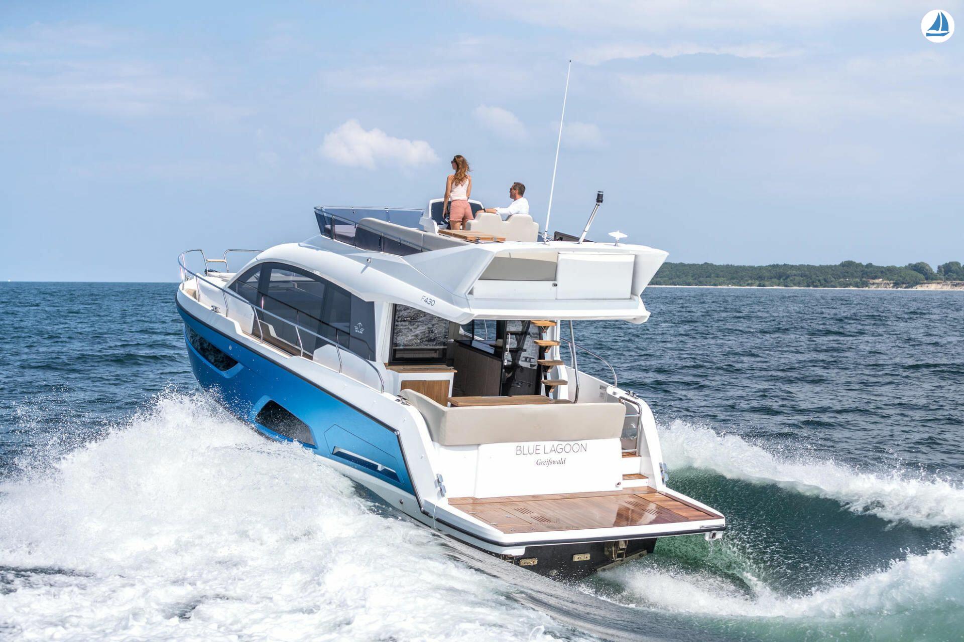 Foto Sealine F430 Fly 5