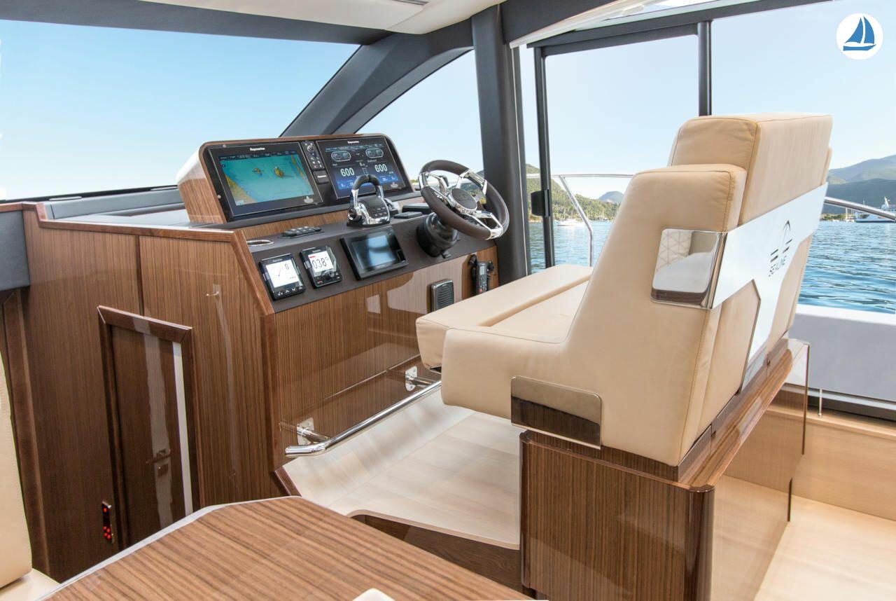 Foto Sealine F430 Fly 17