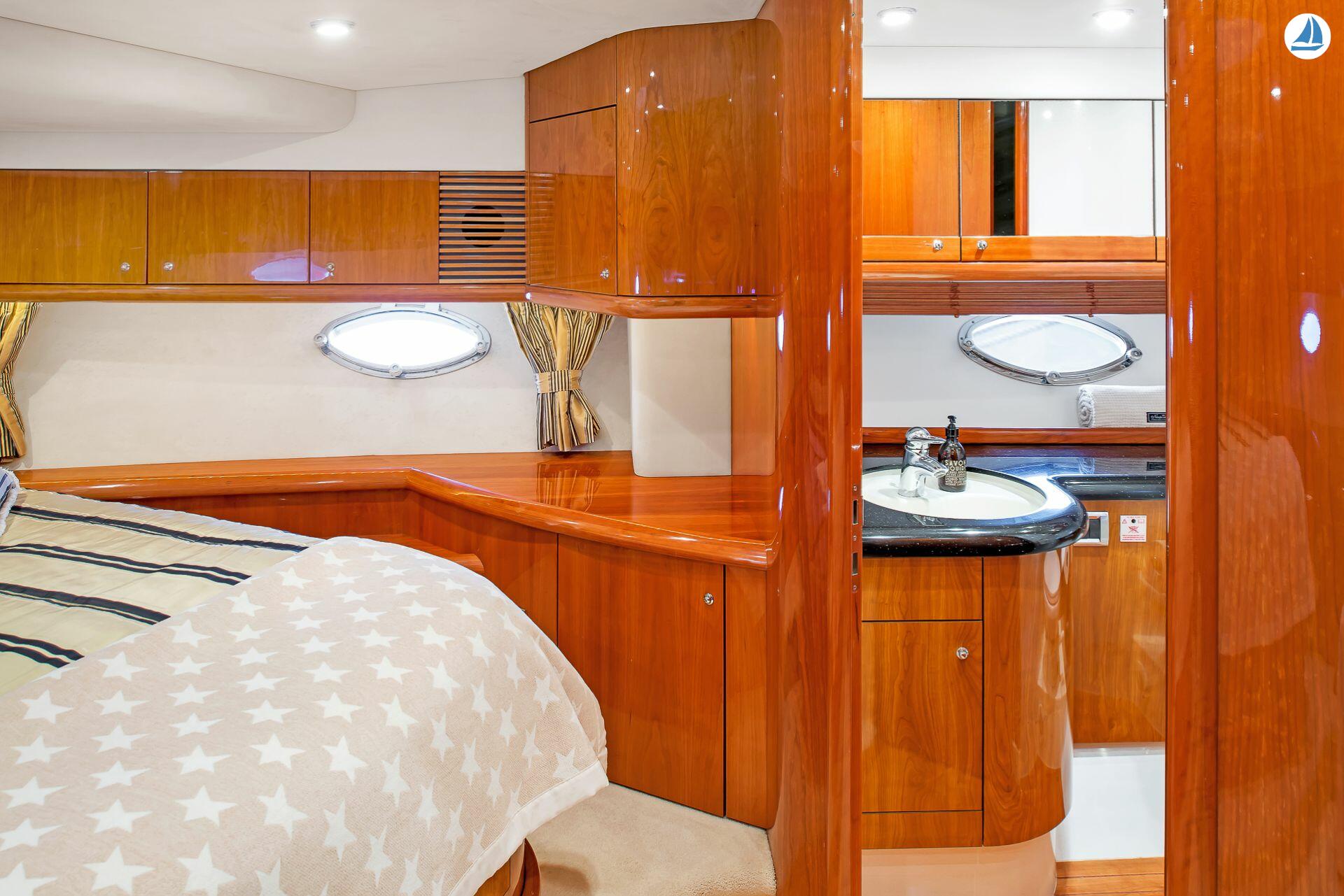 Foto Sunseeker 75 PREDATOR 16