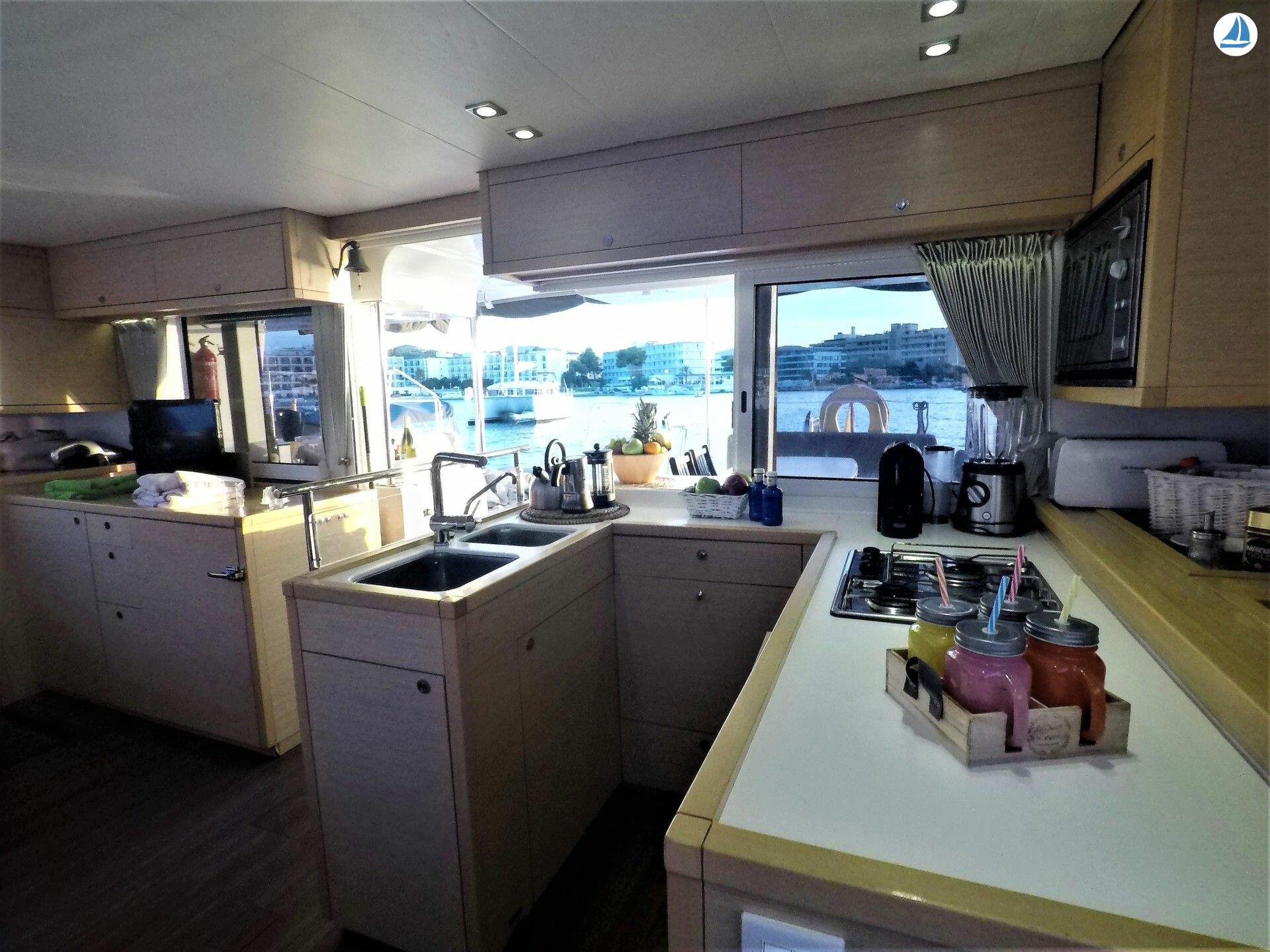 Foto Lagoon 450 12
