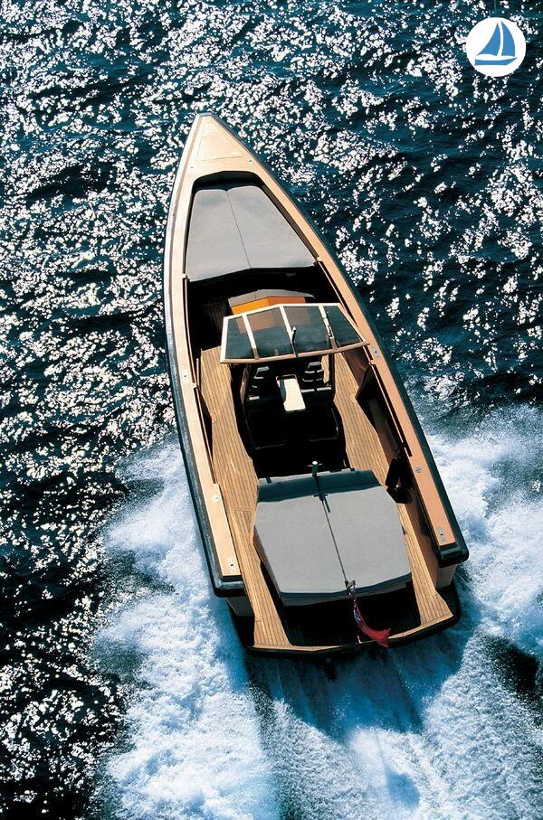 Foto Wally Tender 45 2