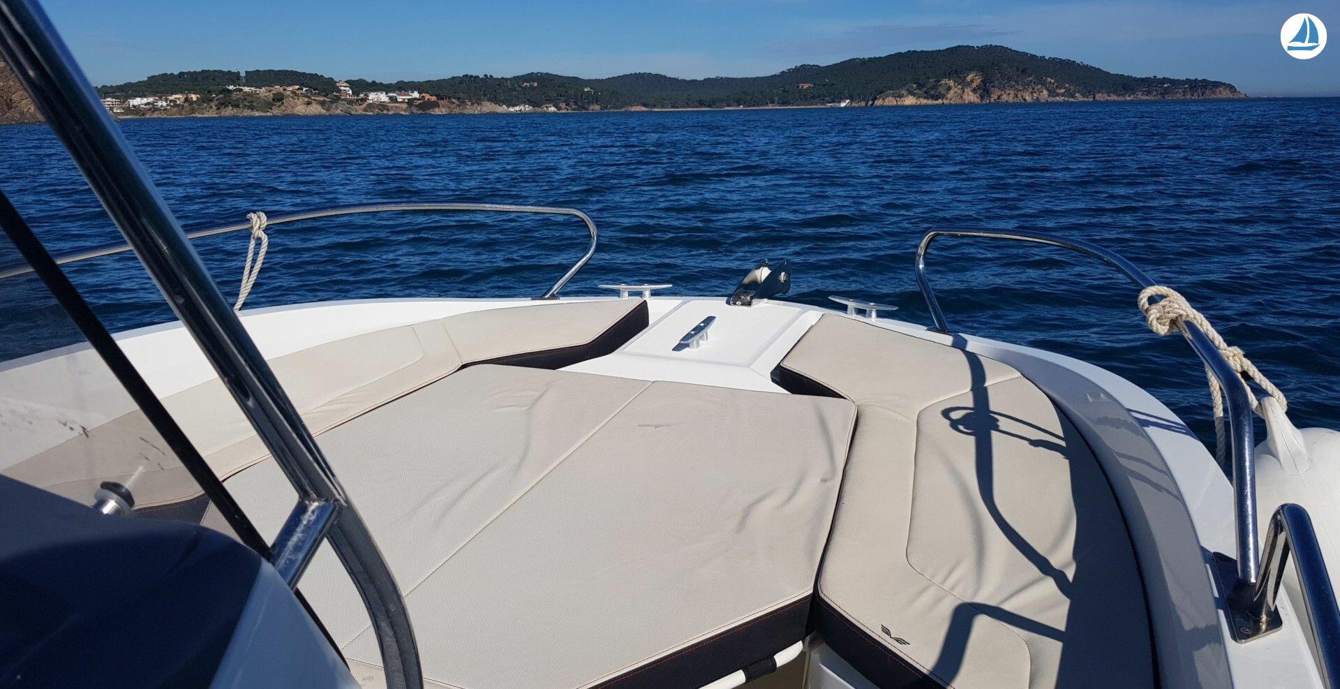 Foto Beneteau Flyer 7 Spacedeck - Palamós 2