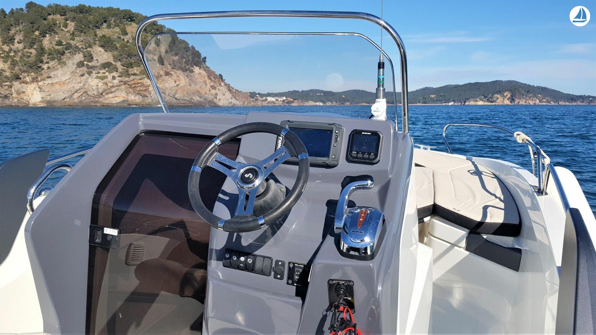 Foto Beneteau Flyer 7 Spacedeck - Palamós 8