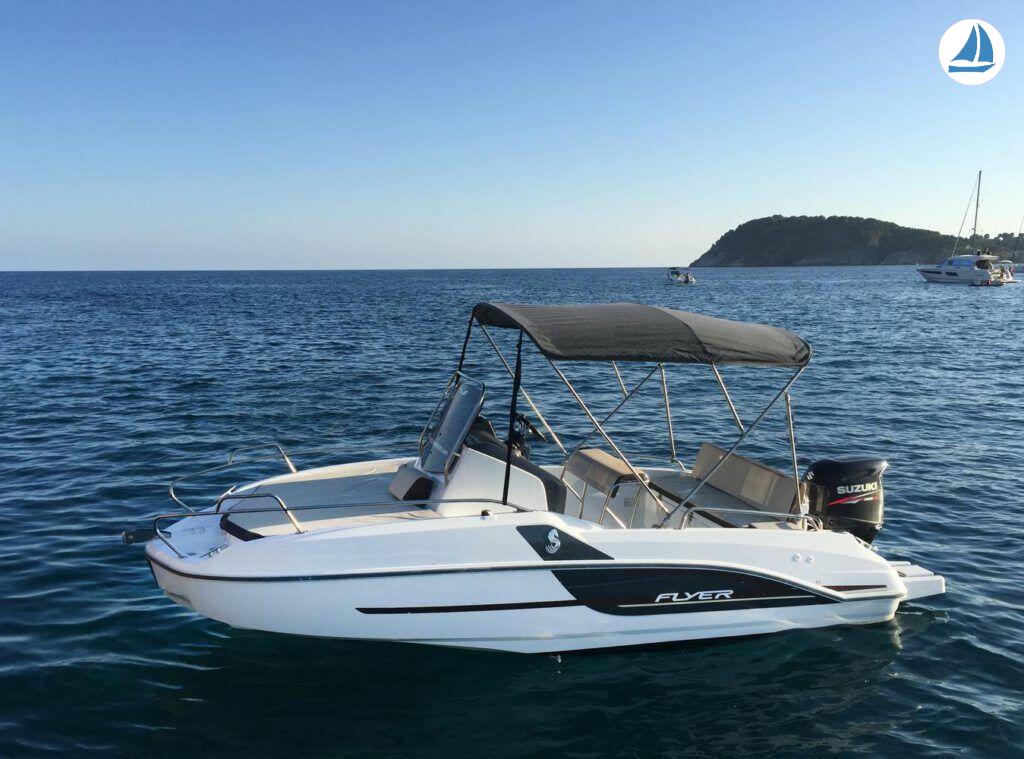 Foto Beneteau FLY 5.5 SUNDECK 1