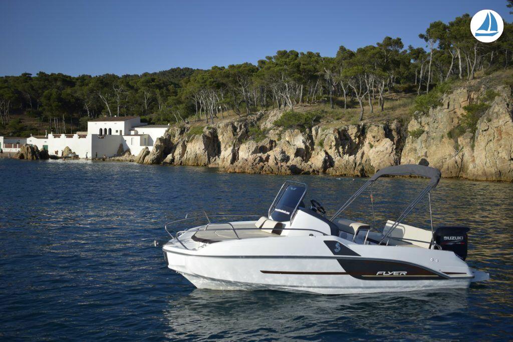 Foto Beneteau FLY 5.5 SUNDECK 2
