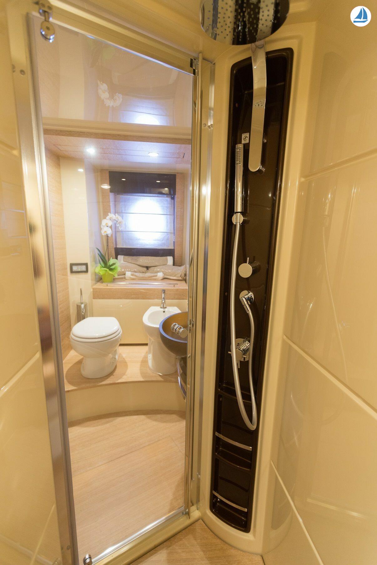 Foto Azimut 60 23