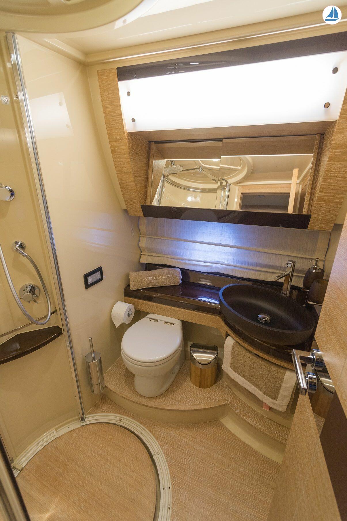 Foto Azimut 60 24