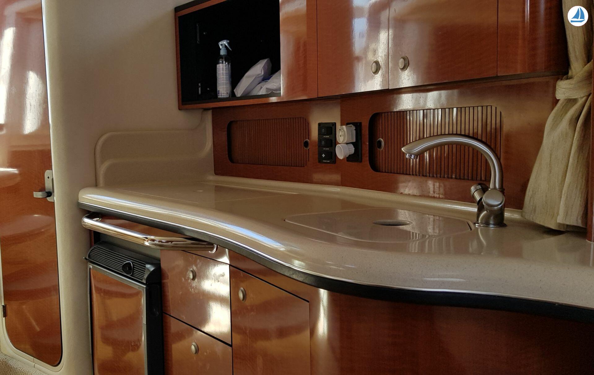 Foto Sea Ray Sundancer 355 14