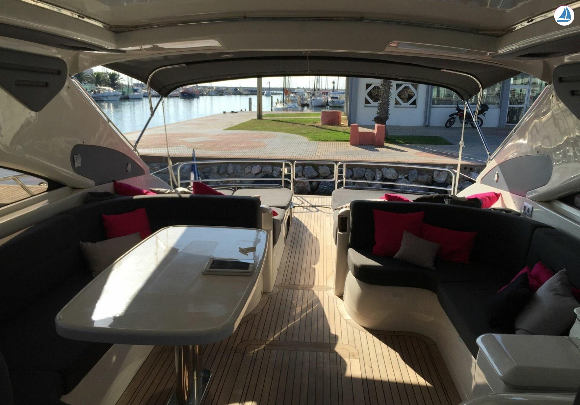 Foto Princess V65 10