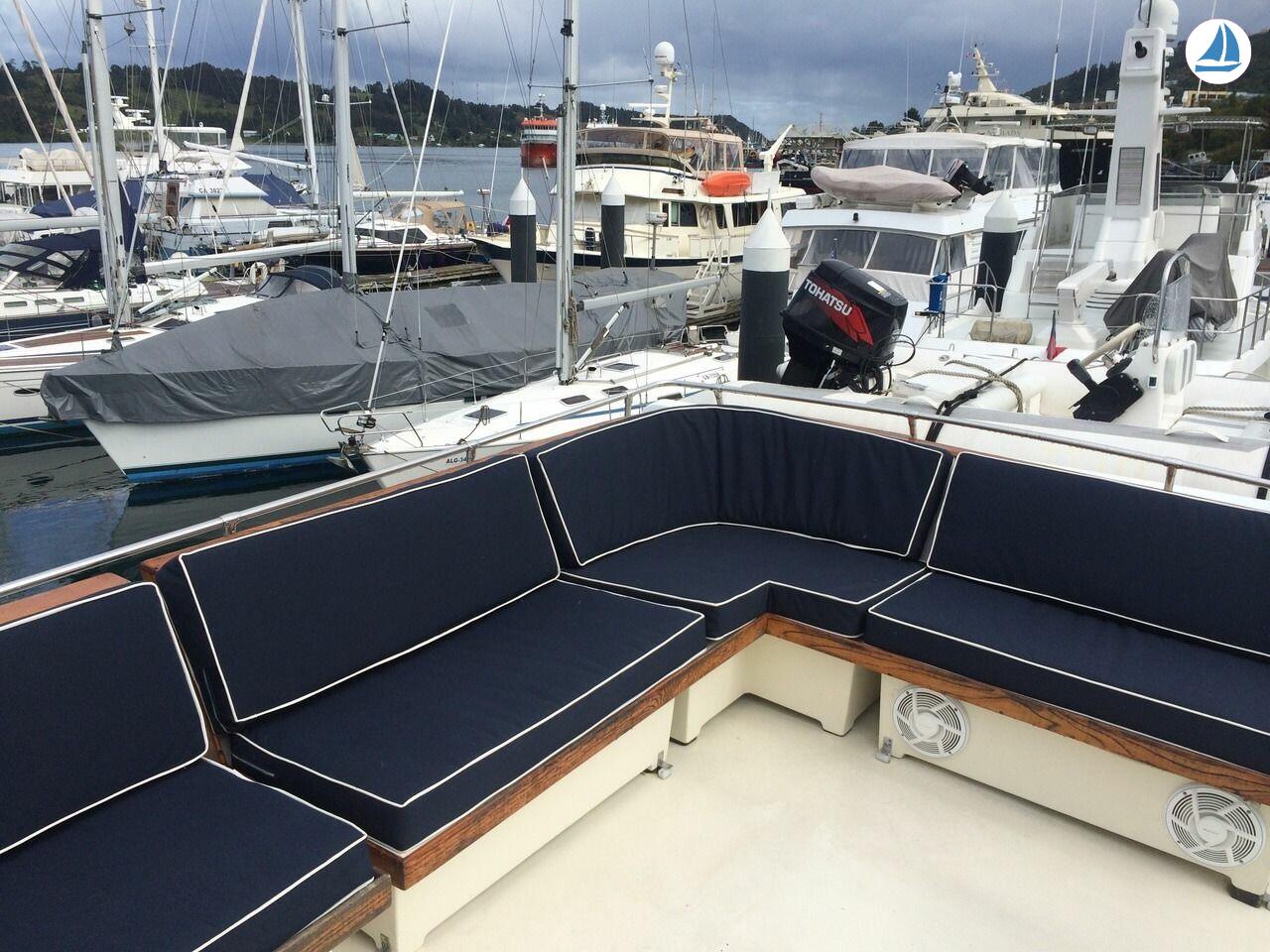 Foto Hatteras MOTOR YACHT 10
