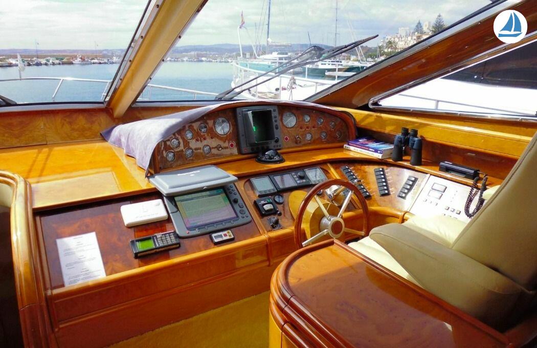 Foto Astondoa 72 FLY 15