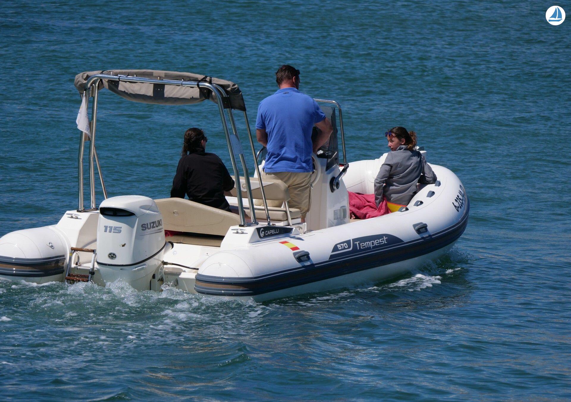 Foto Capelli Tempest 570 3