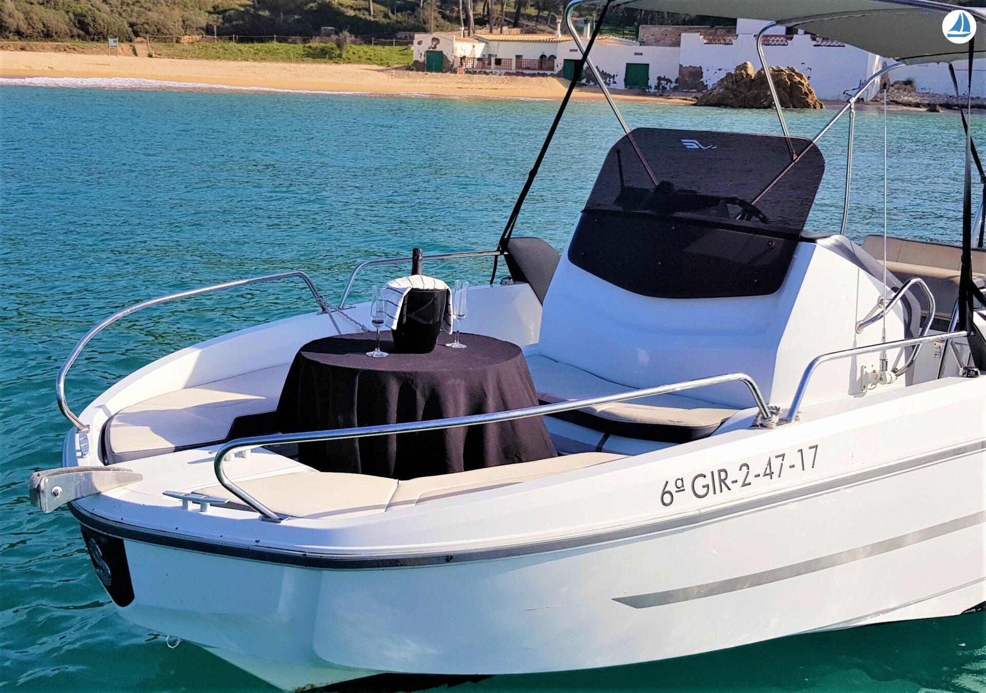 Foto Beneteau Flyer 6.6 spacedeck - Tamariu 11