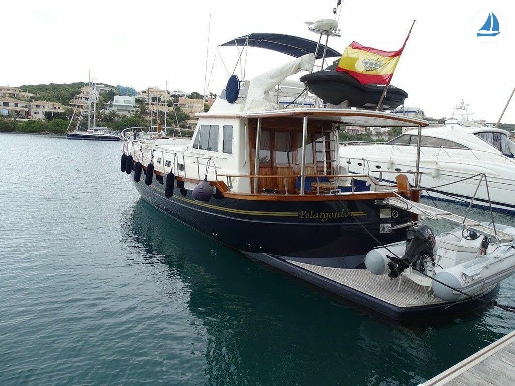 Foto Menorquin Yacht 180 Fly 1