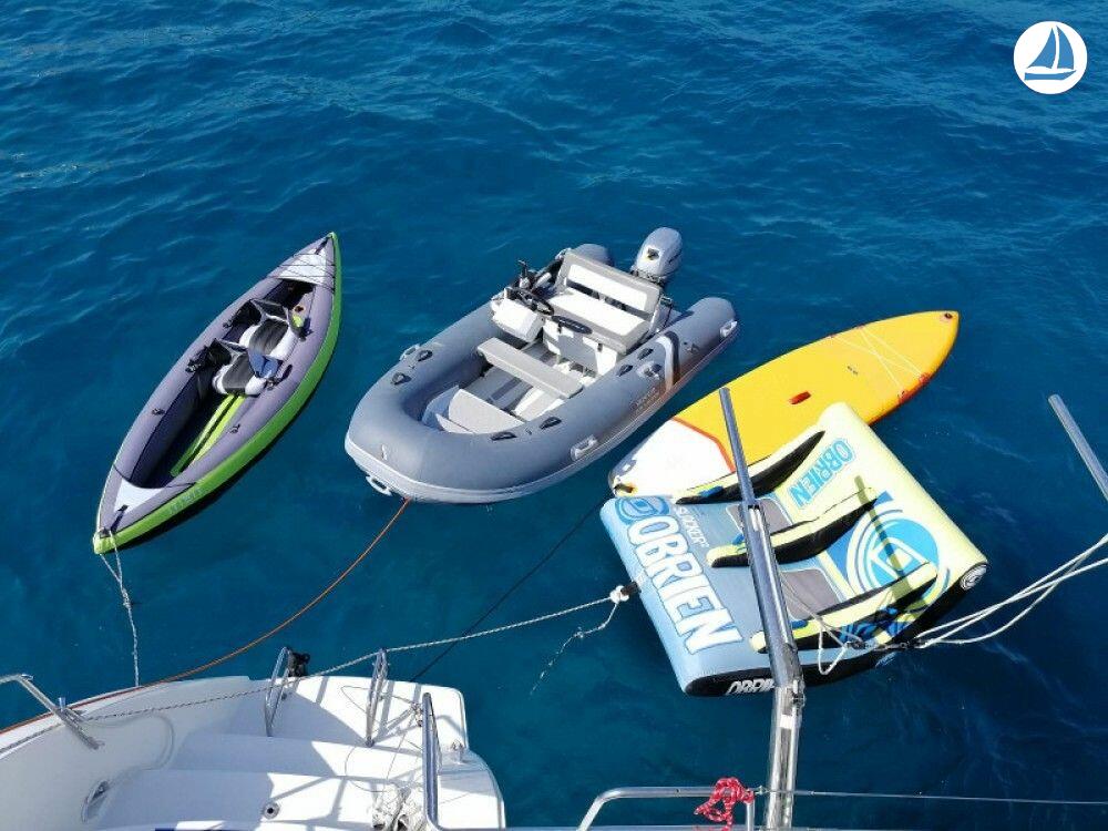 Foto Lagoon 450 F 6